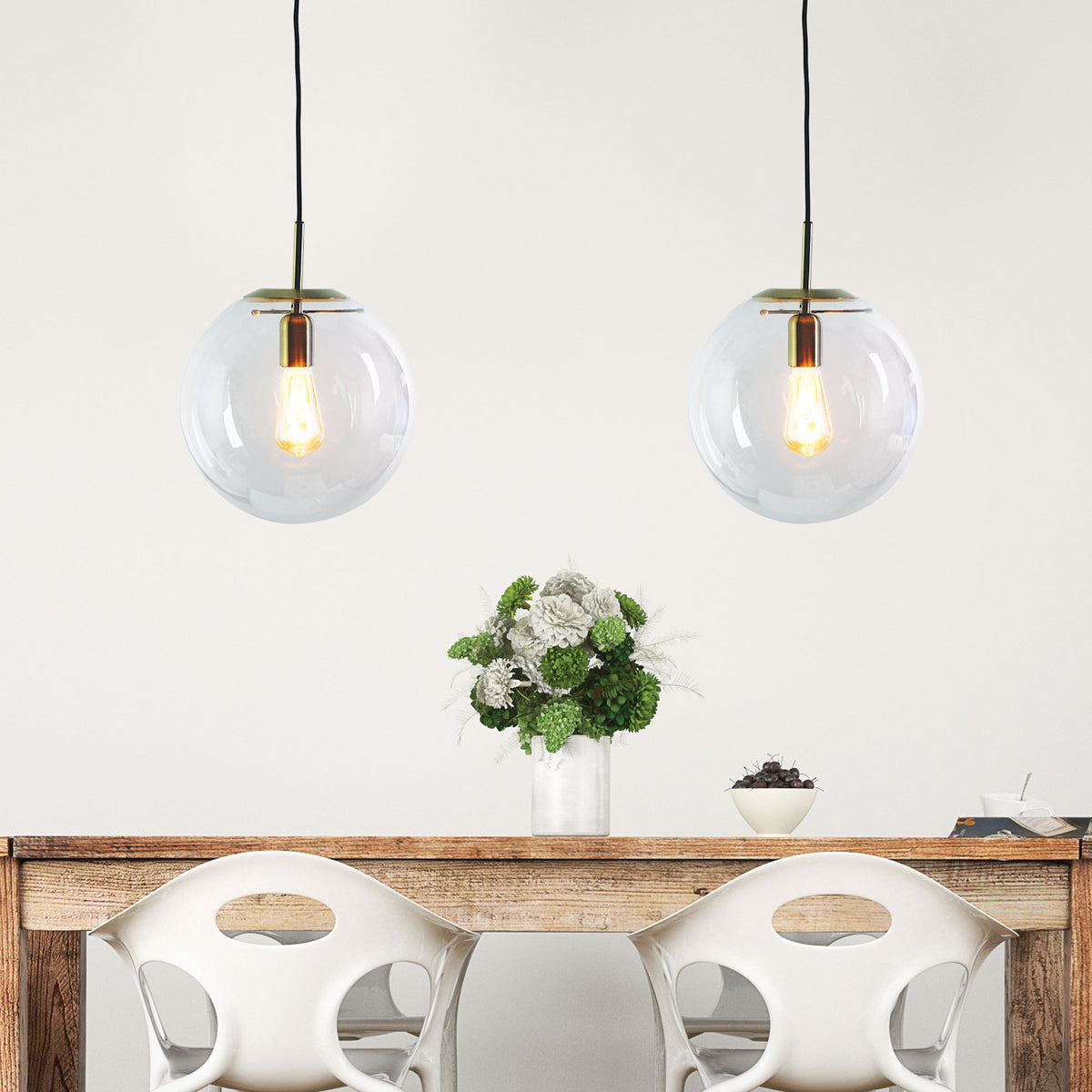 Newton.30 Single Pendant Clear / Brushed Brass - pendant - Lux Lighting